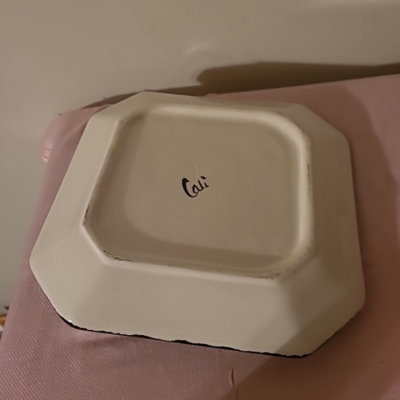 Chip & Dip With 3D Flower & Lady Bugs Black & White Art Pottery Signed Cali - Picture 3 of 4